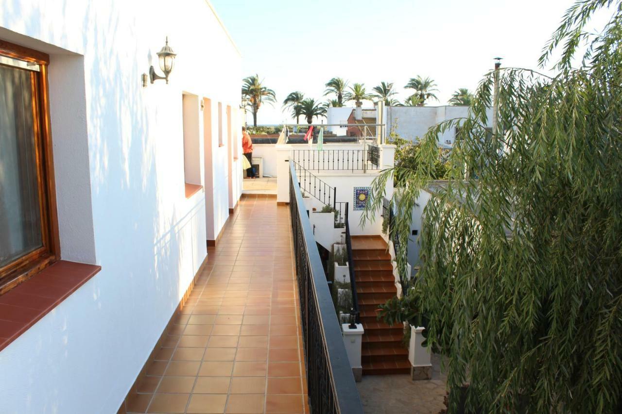 Lo Segador Guest House Ел Побленоу дел Делта Екстериор снимка